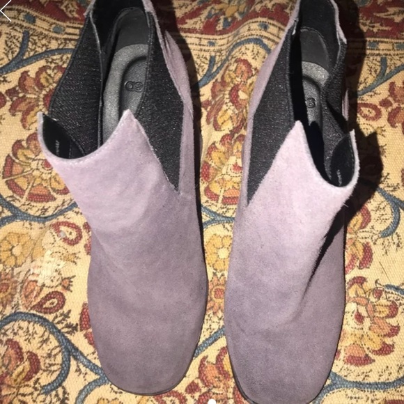 PURPLE BOOTIES - Picture 2 of 3